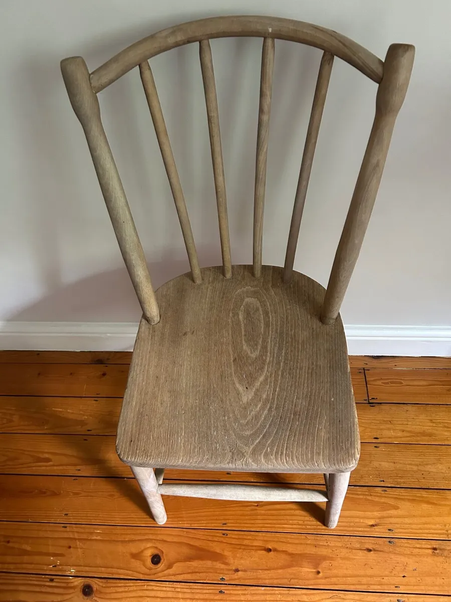 Kitchen chairs - Image 2