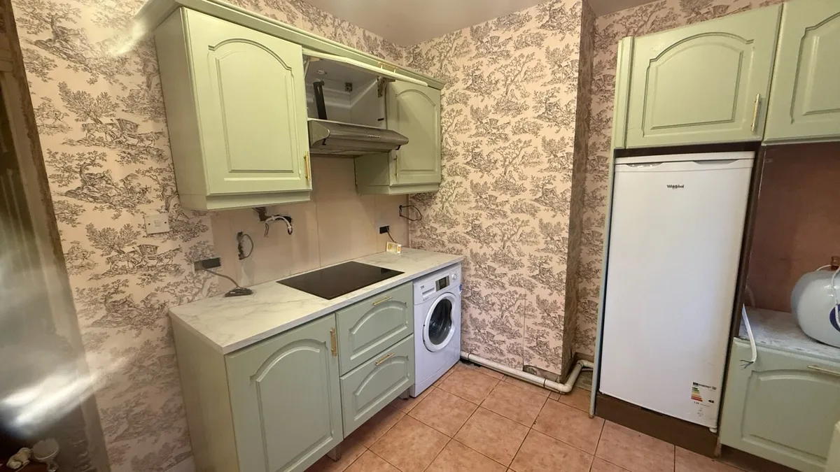 Kitchen - Image 4