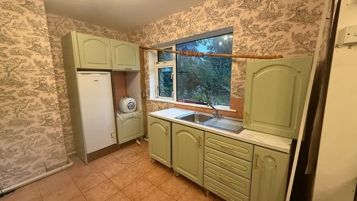 Kitchen - Image 1