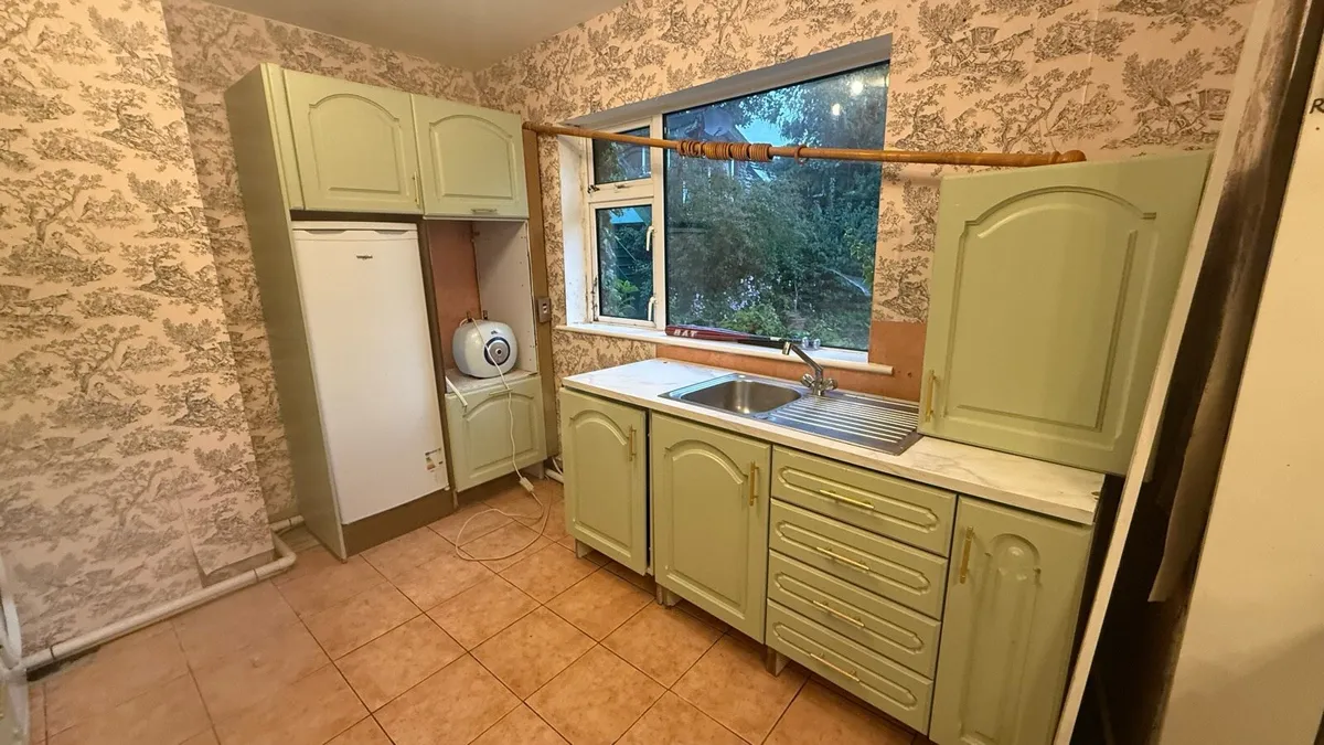 Kitchen - Image 2