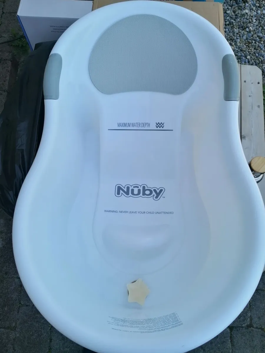 NUBY BABY BATH
