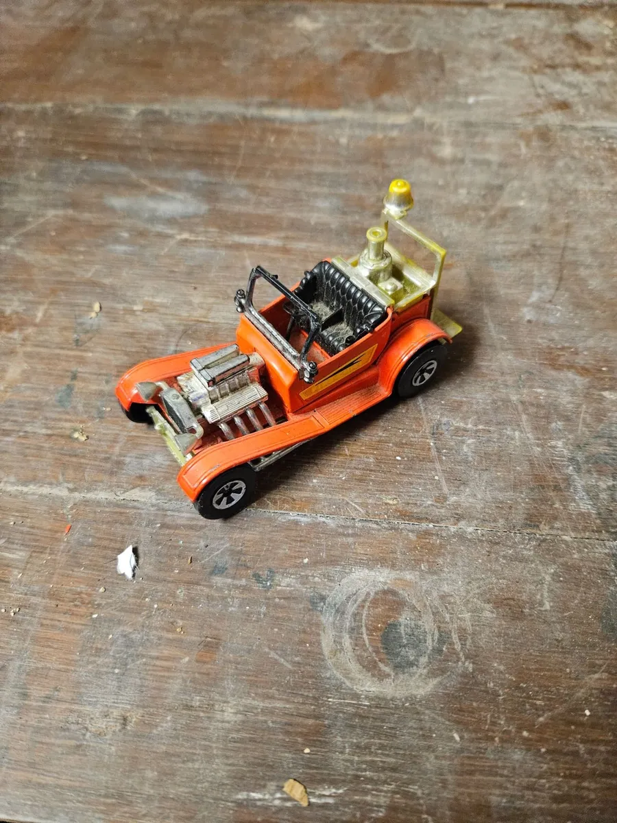 Matchbox Superkings Fire Engine - Image 1