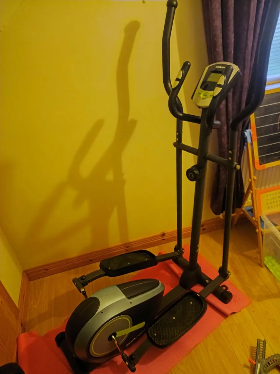 Body Go Cross Trainer / Elliptical Machine - Great - Image 2