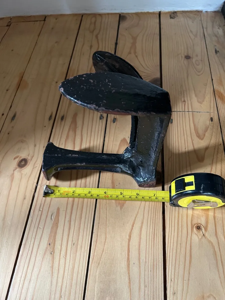 Shoe last