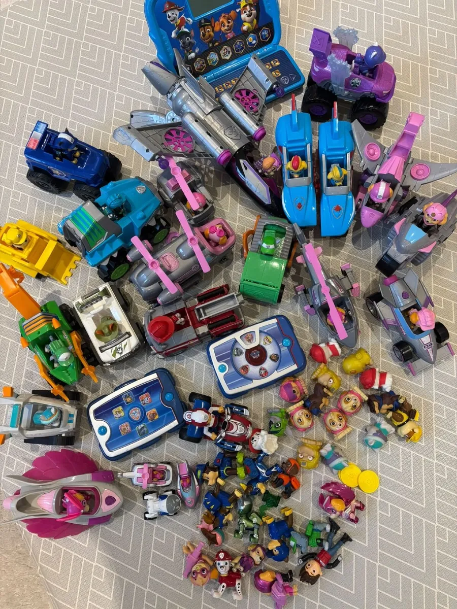 Paw Patrol toys - Image 1