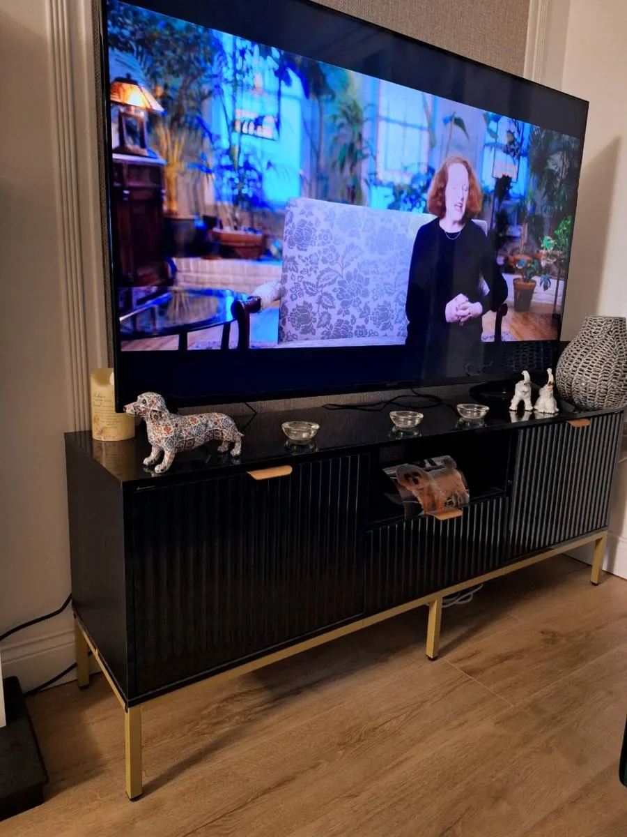 Sideboard for large TV - Image 2