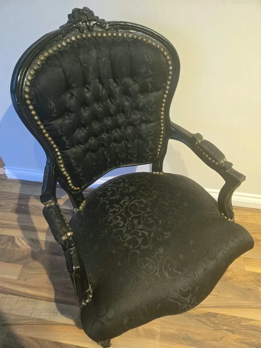 chairs - Image 3