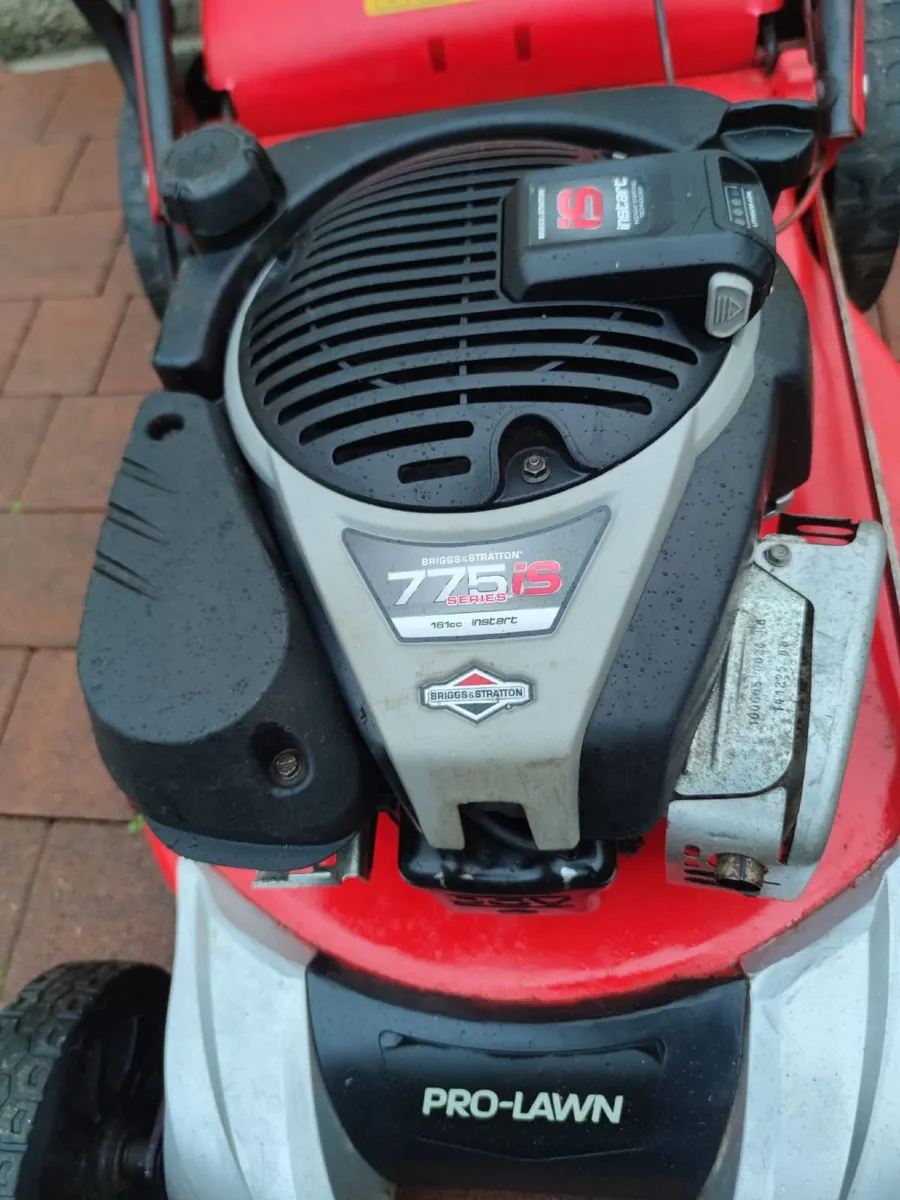 Prolawn self-drive lawn mower electric start - Image 2