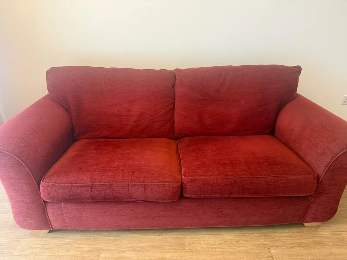Couch - Image 2