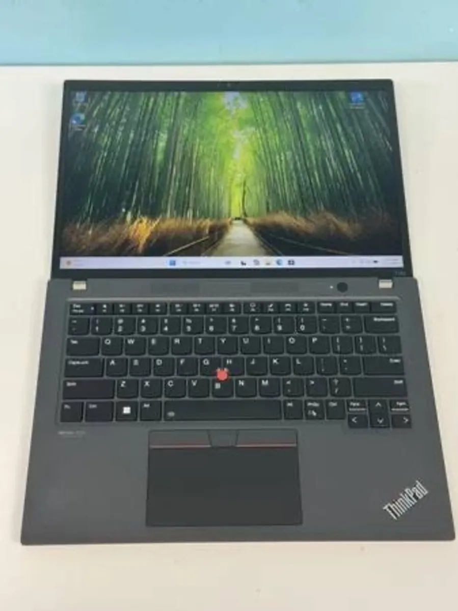 ThinkPad T14s Gen 3 pristine - Image 4