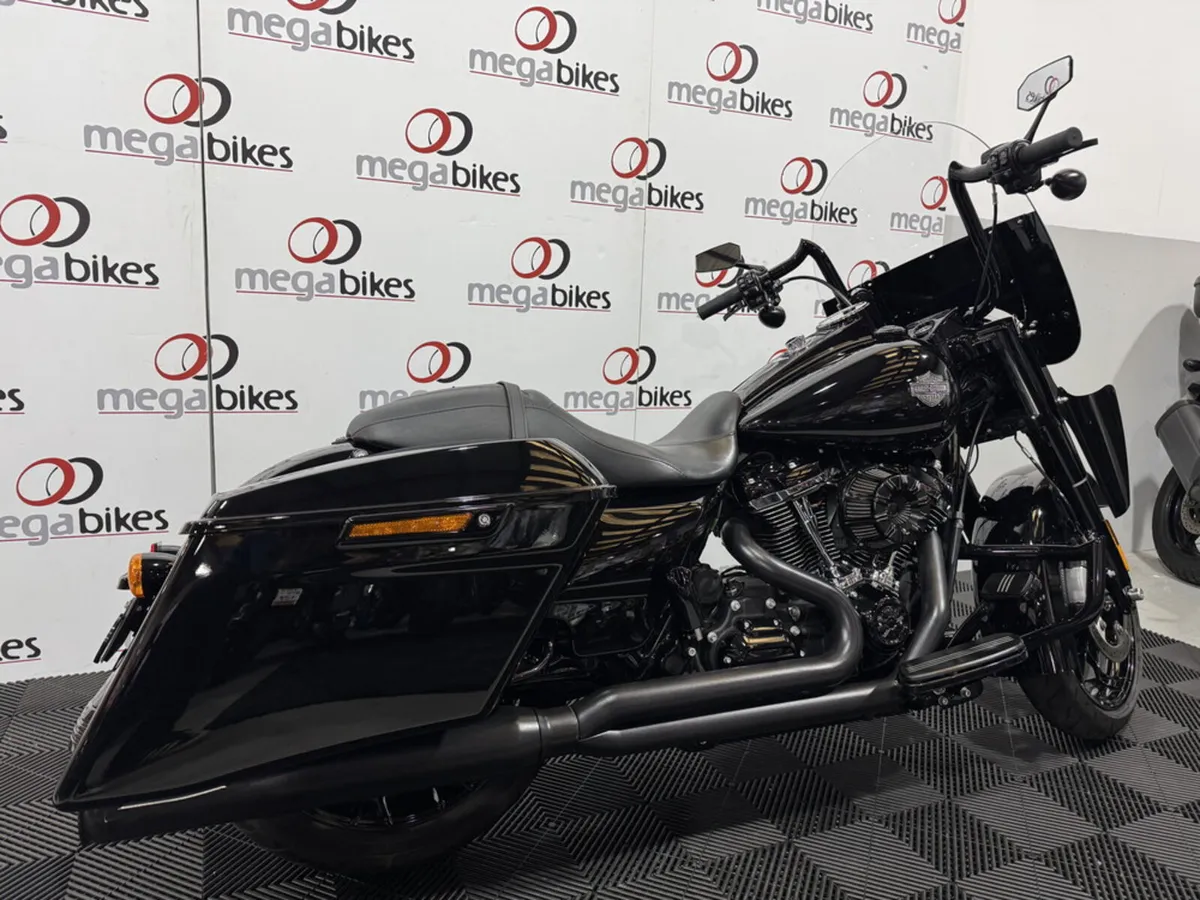 Harley Davidson Road King Special 2024 - Image 3