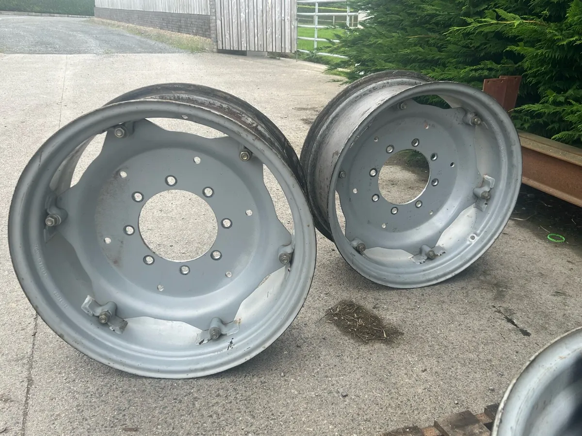 Massey Ferguson tractor rims - Image 1