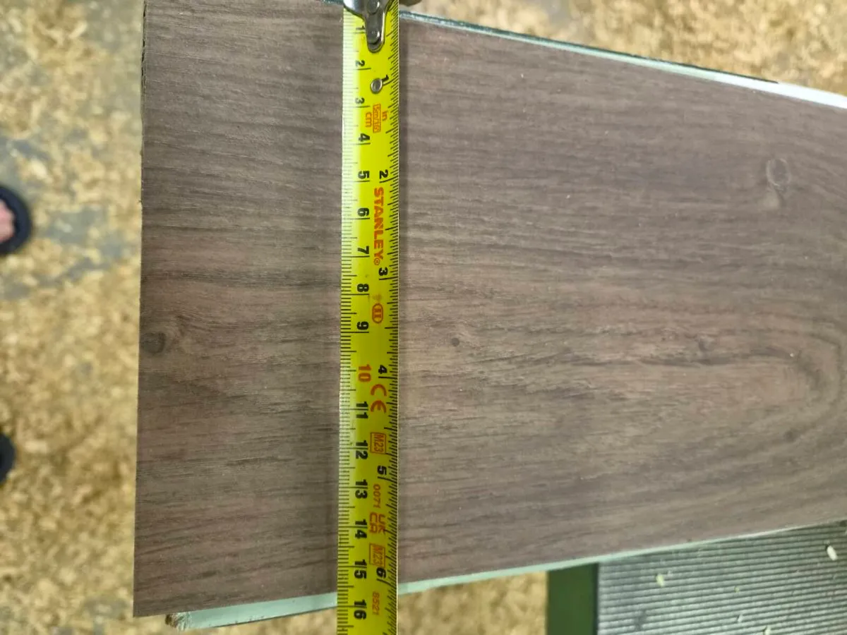 Vinyl Flooring - Image 3