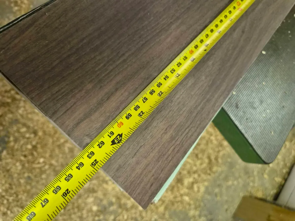 Vinyl Flooring - Image 4