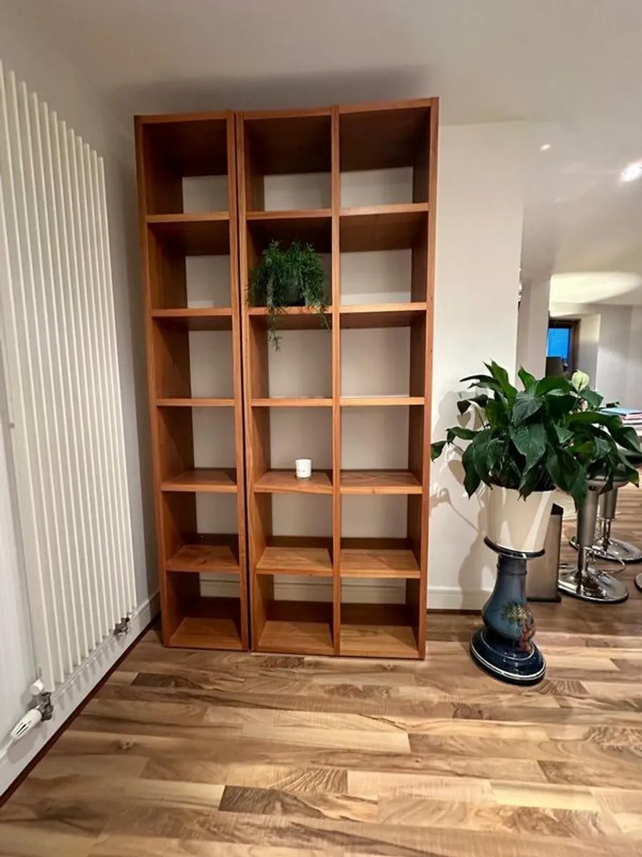 Immaculate Walnut Bookcase - Image 1
