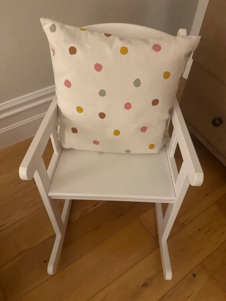 Kids rocking chair - Image 2