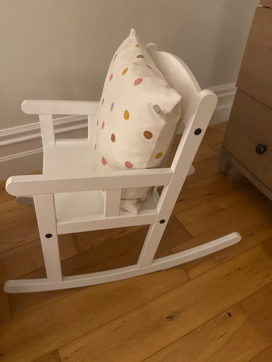 Kids rocking chair - Image 3