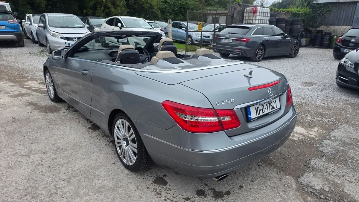 Cabriolet mercedes! New nct and taxed! Automatic! - Image 1