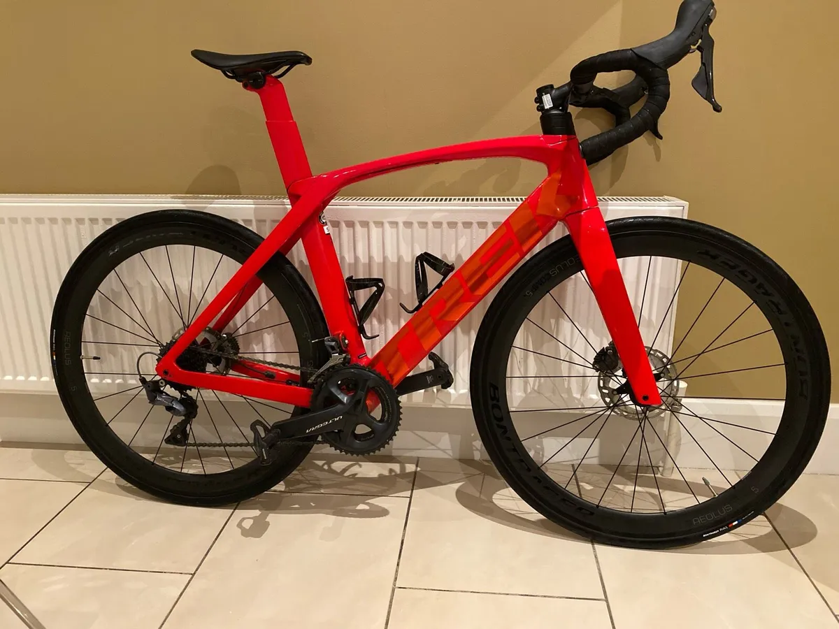Trek Madone SL6 - Image 1