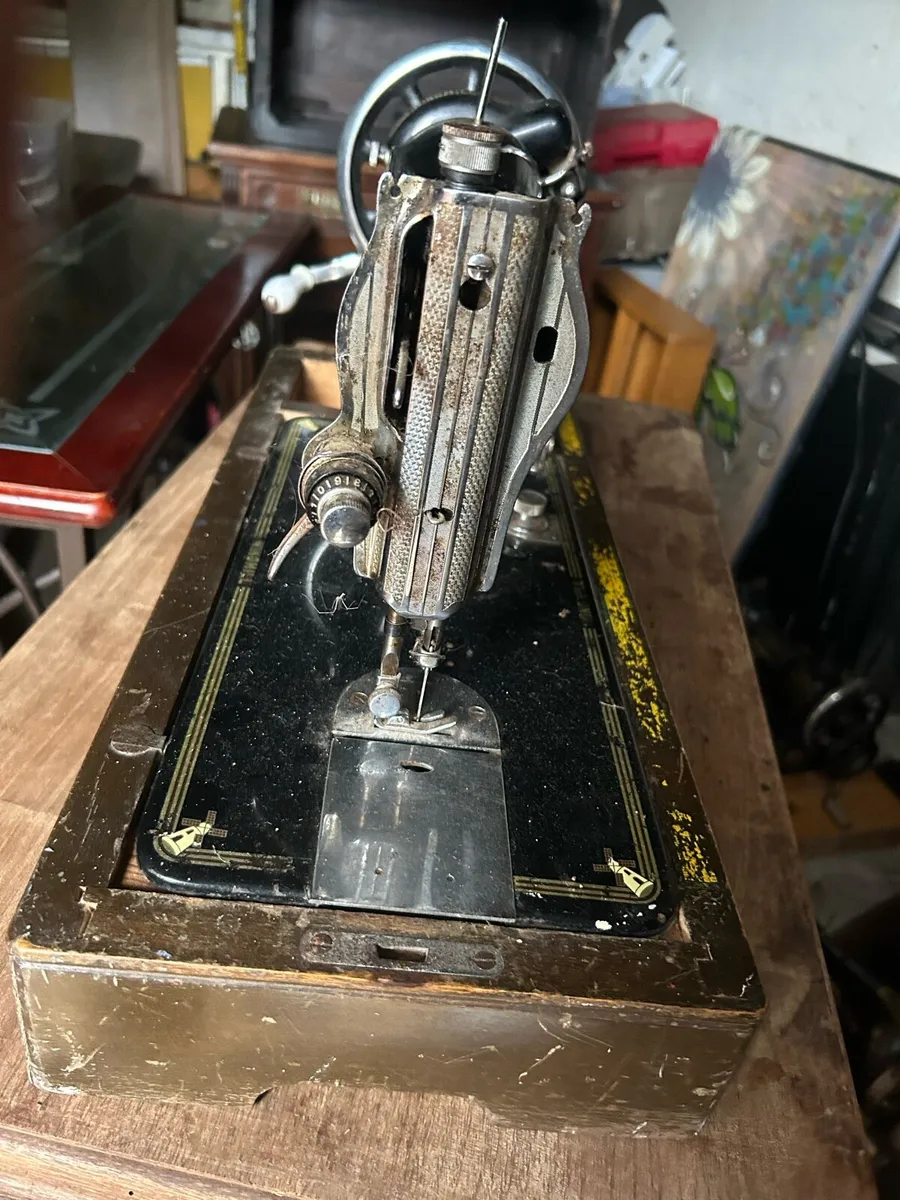 Windmill Antique Sewing Machine - Image 4