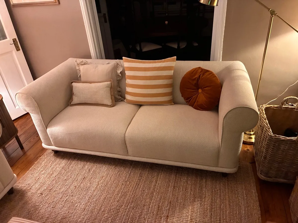 Two Two seater couches in excellent condition - Image 4