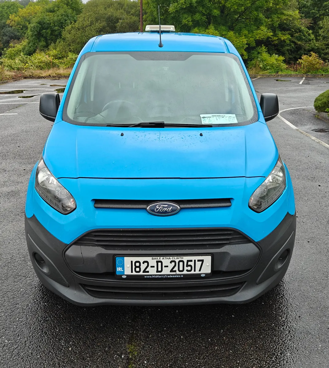 182 Ford Connect LWB Tiny Kms - Image 3