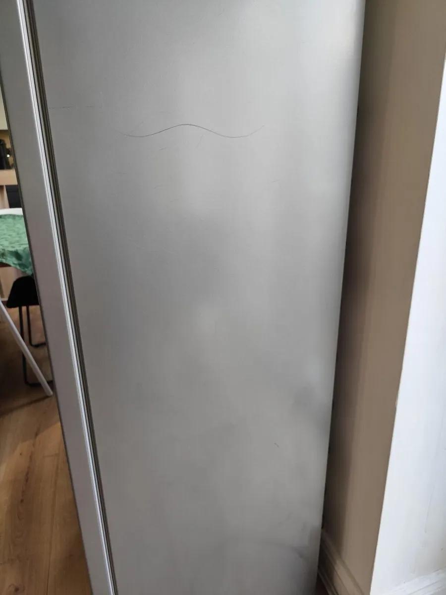Fridge - Image 2