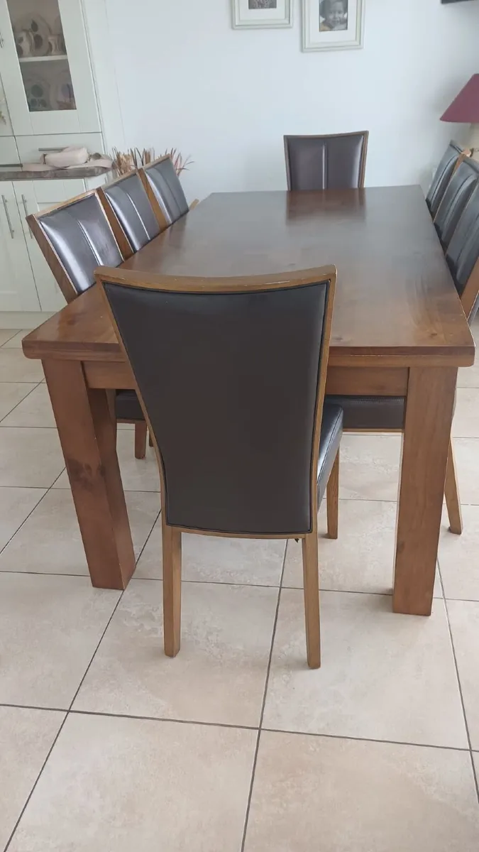 Kitchen table and 8 chairs - Image 3