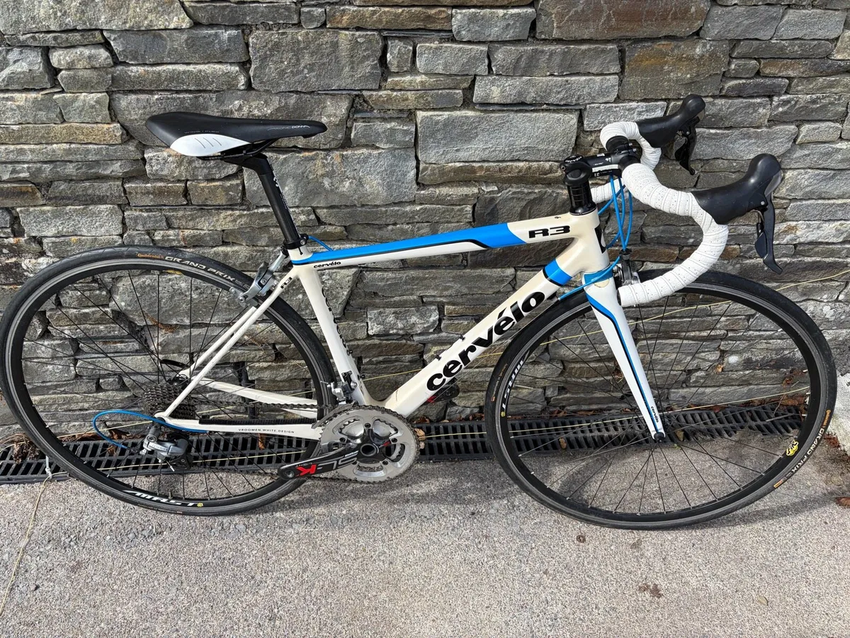 Cervelo R3 carbon - Image 1
