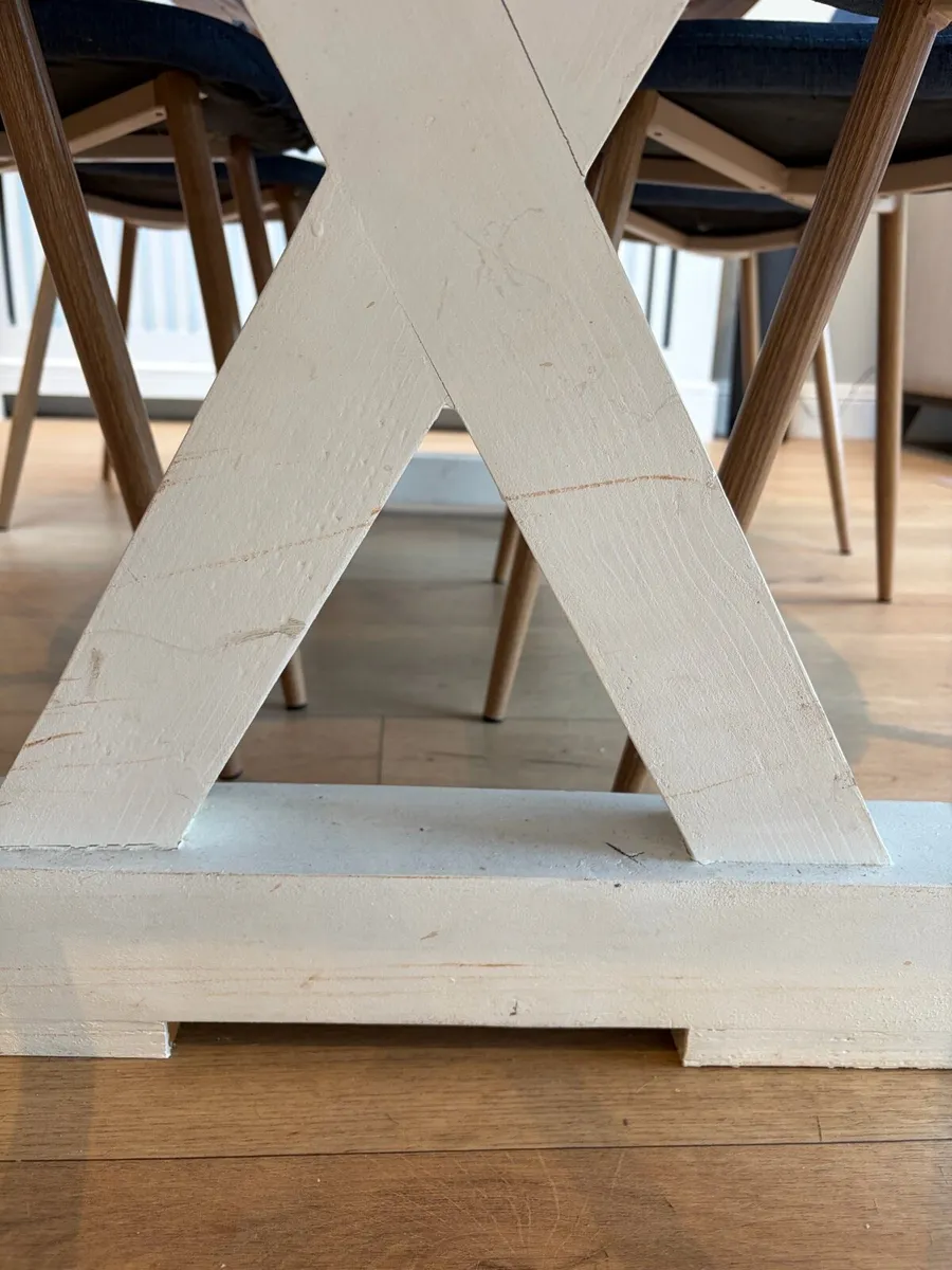Kitchen table - Image 3