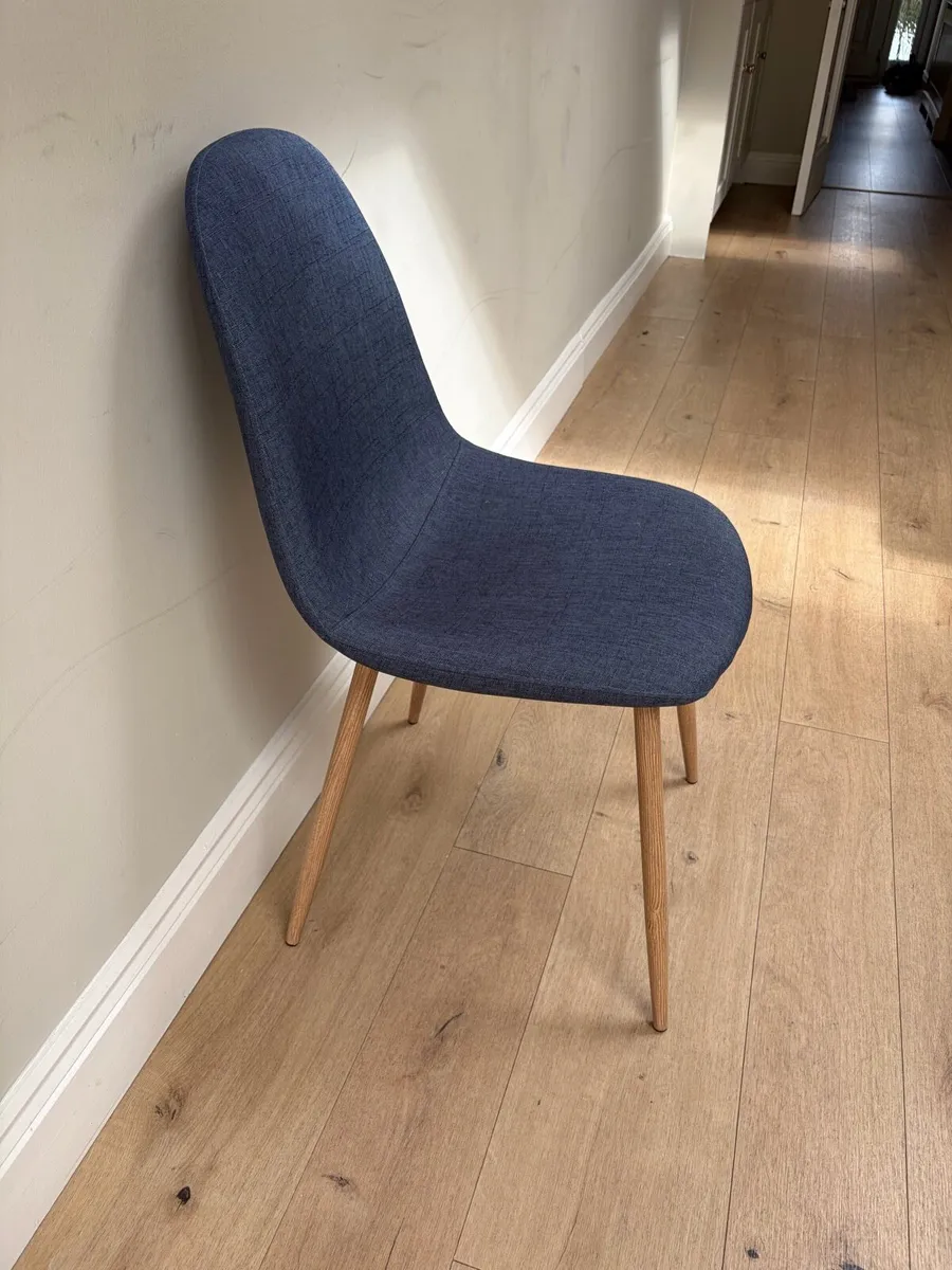Dining chairs - Image 1