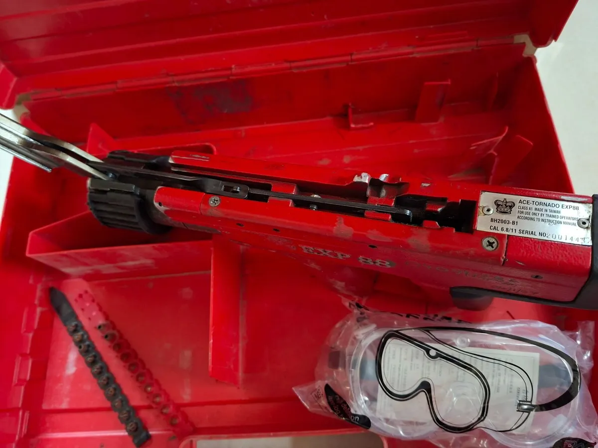 Tornado EXP88 Powder Actuated Nail Gun "Serviced" - Image 3
