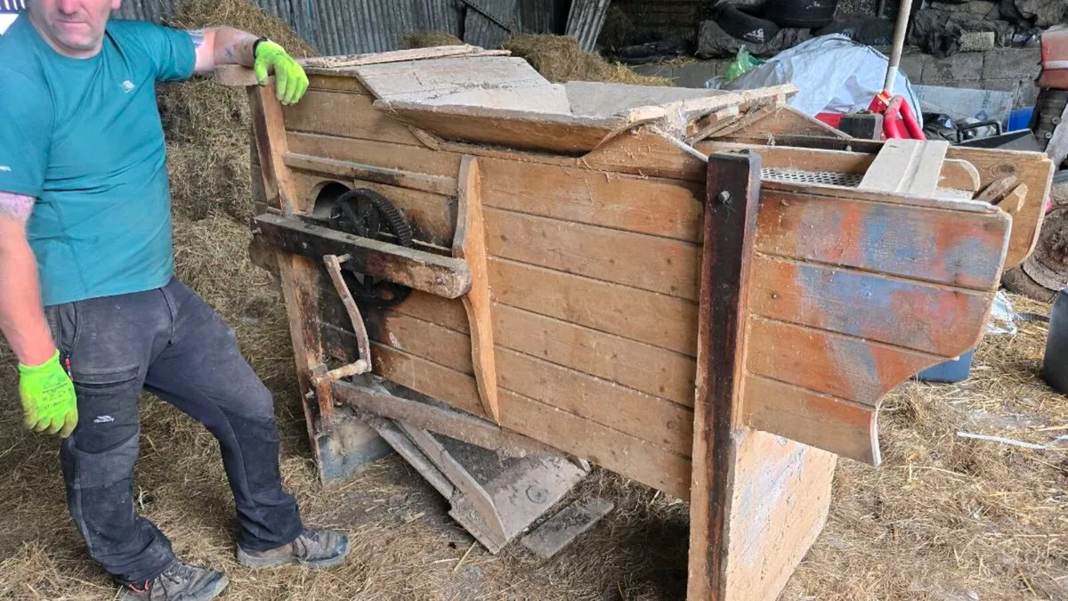 Antique Winnowing machines - Image 3