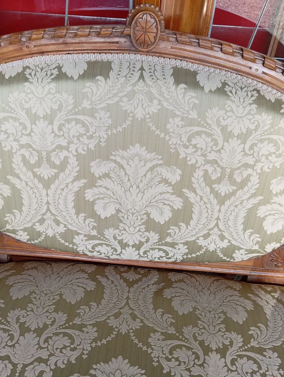 Victorian parlour sofa - Image 2