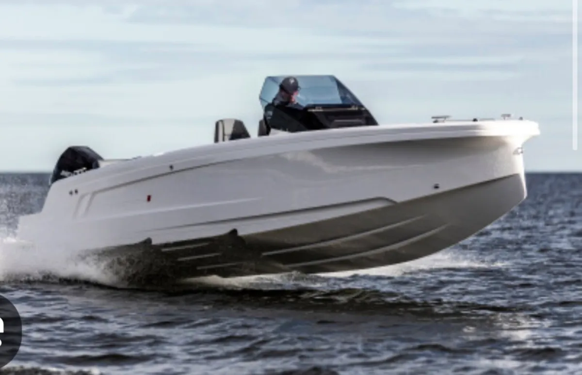 Axopar 22 Spyder - Image 1