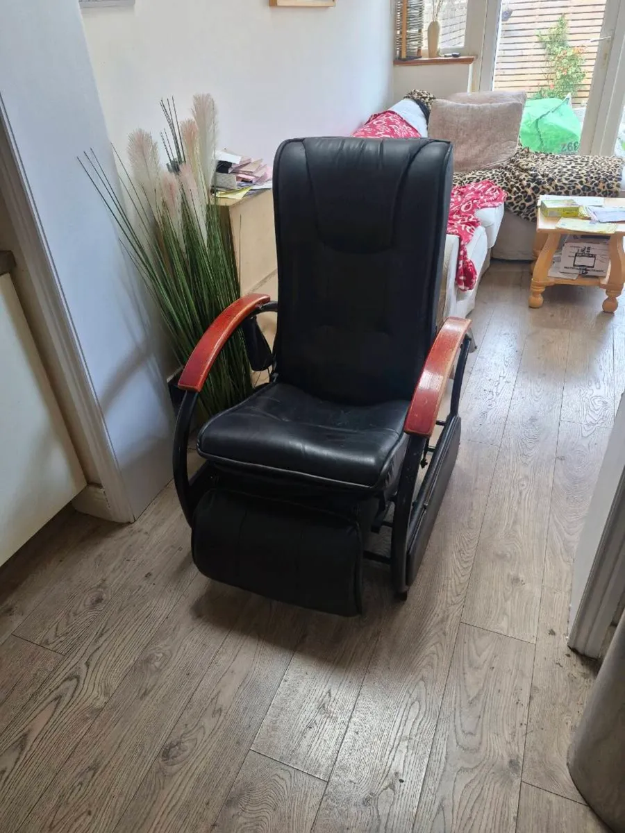Electric massage chair - Image 2