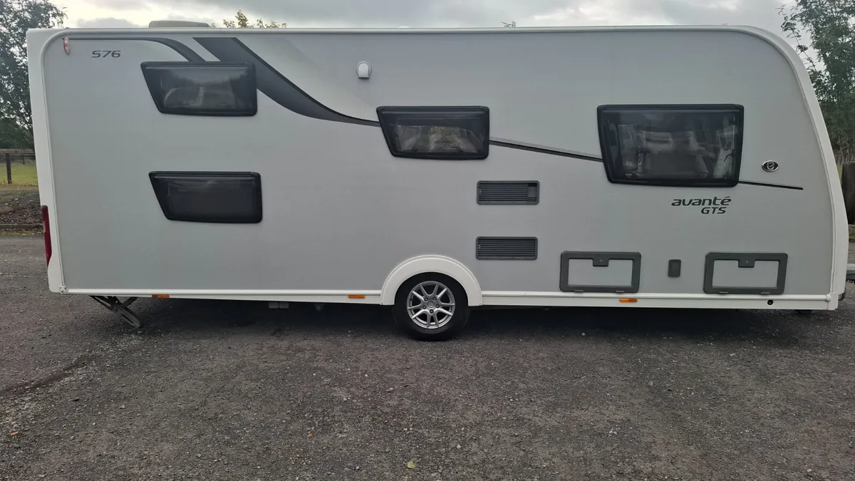 Elddis Avante 6 Berth Caravan - Image 3