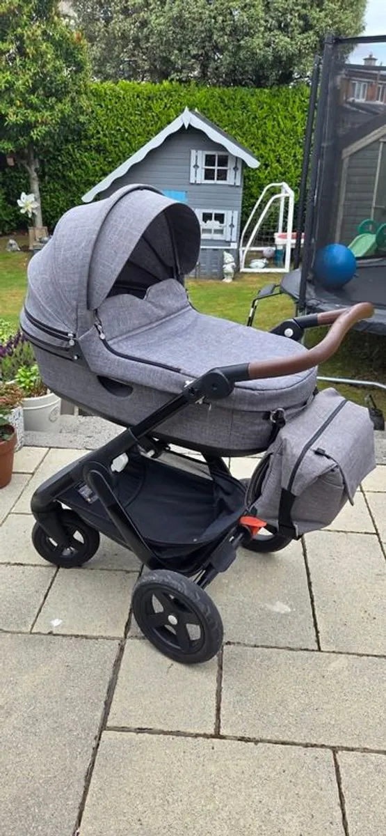 CAN BE SOLD SEPARATELY BUNDLE  Stokke pram, next to me cot and Nuna leaf grow  (excellent condition) - Image 1