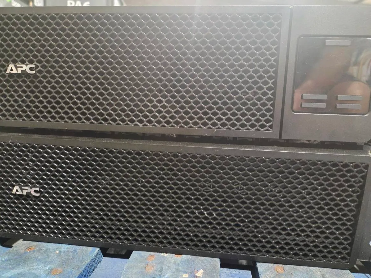 APC Smart-UPS On-Line 8000VA (8kW) 6U Rackmount – - Image 2