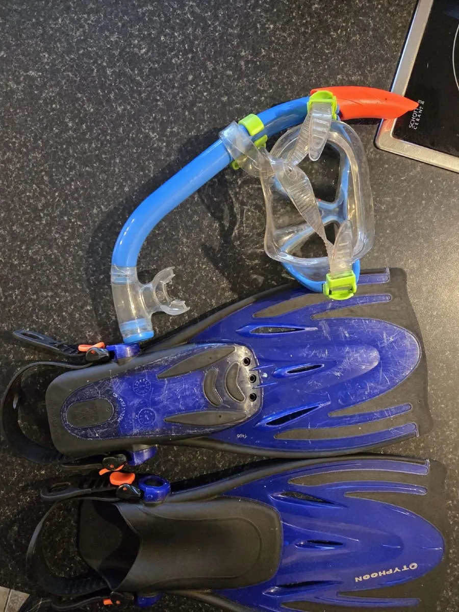 Kids Snorkle and Fins - Typhoon - Image 2