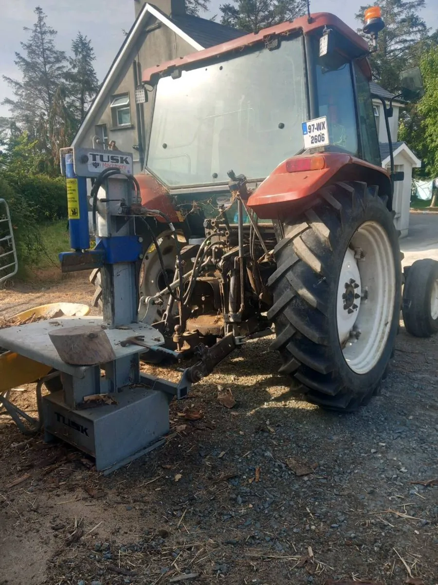 New Holland L85 - Image 2