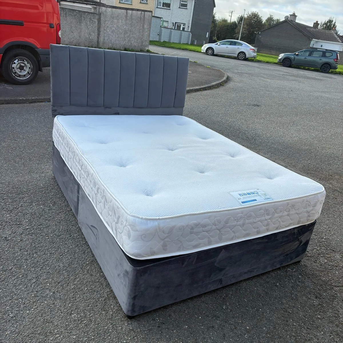 Grey crushed Velvet Bed - Image 1