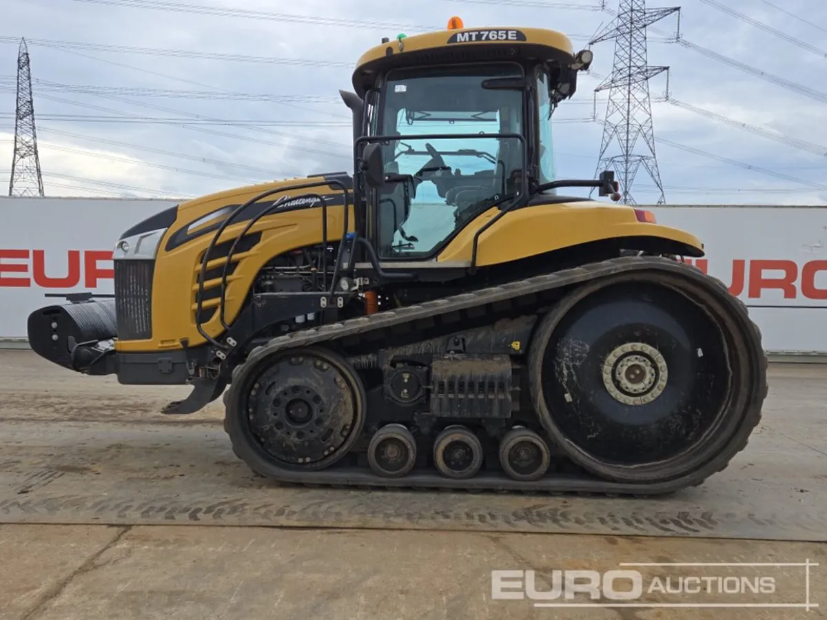 CAT Challenger MT765E - Image 2