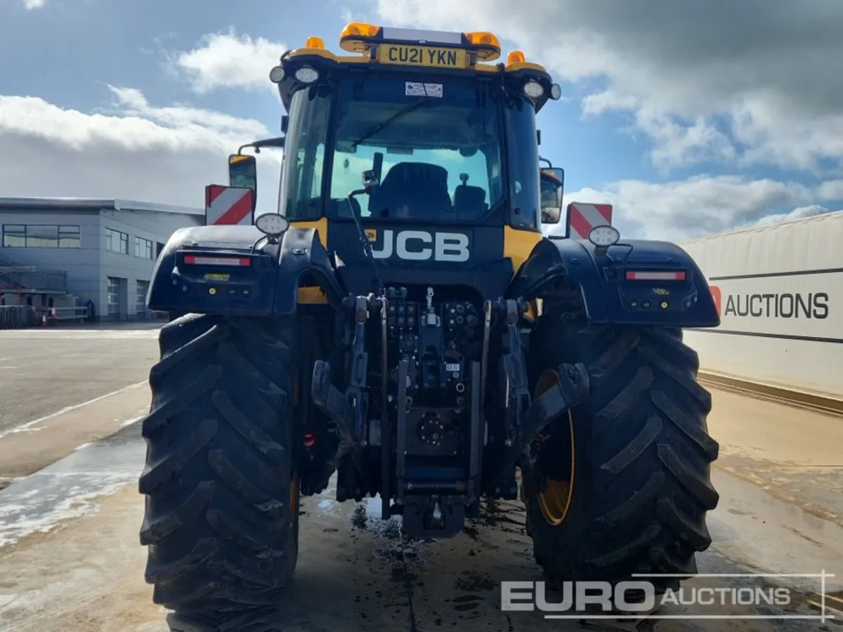 2021 JCB 4220 - Image 3