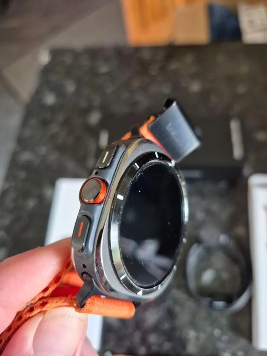 Samsung Galaxy Watch Ultra - Image 3