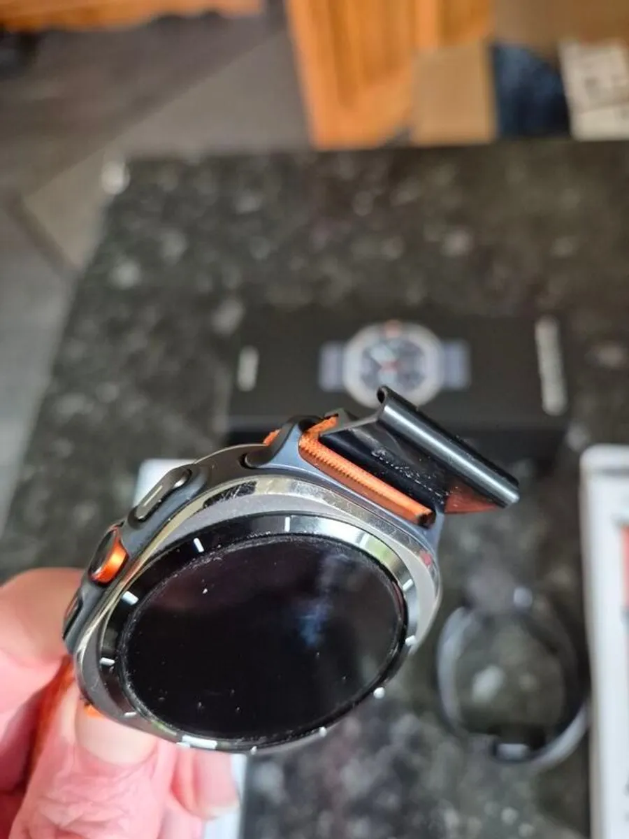Samsung Galaxy Watch Ultra - Image 4