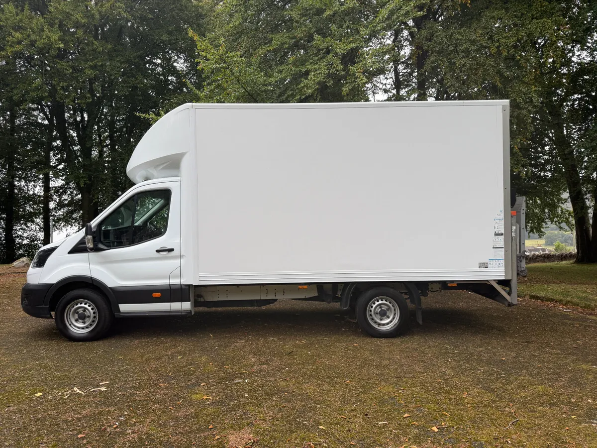 Ford Transit 2023 - Image 4