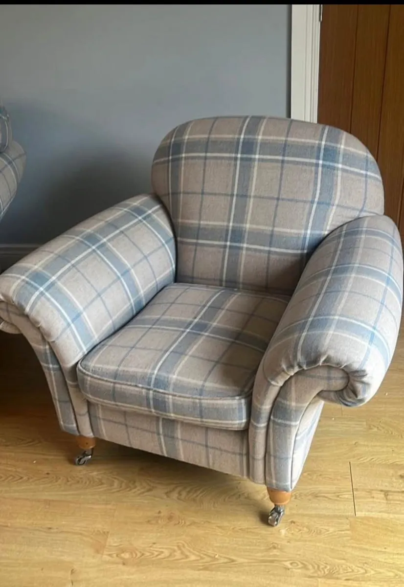 Laura Ashley Sofa Set - Image 4