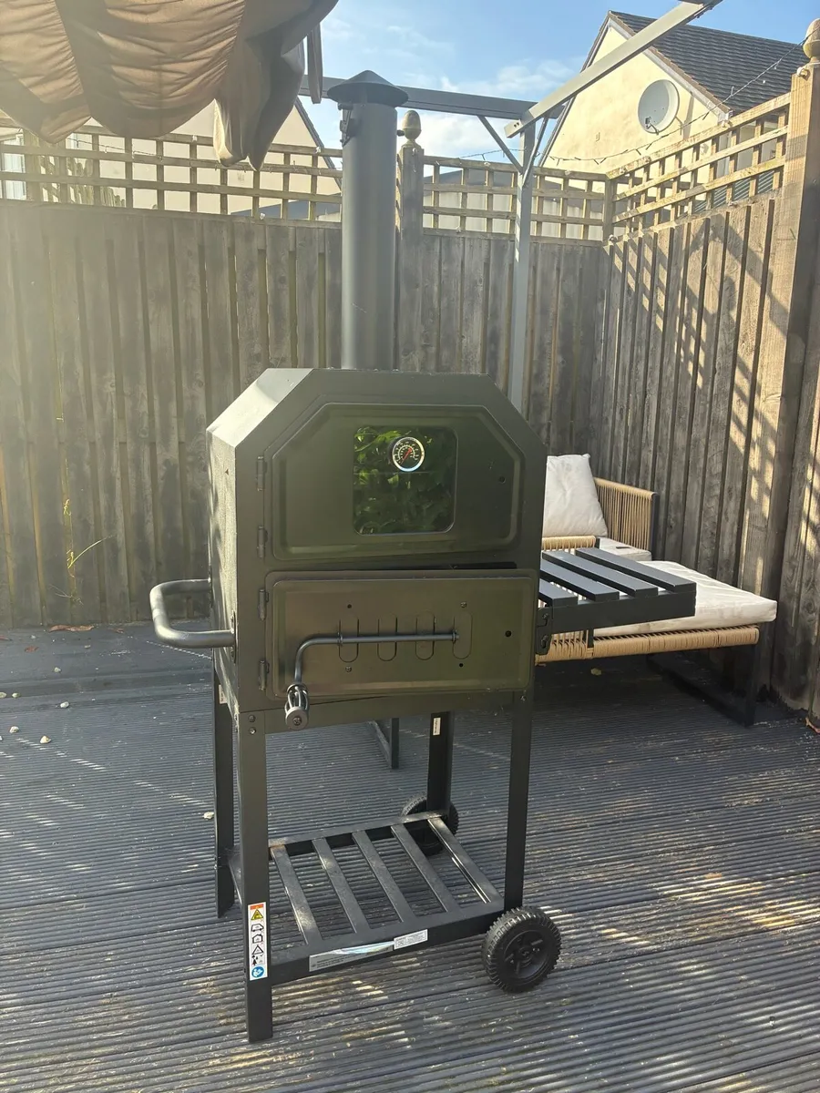 Tesco “Fire-Pit” 3-in-1 Smoker, BBQ + Pizza Oven - Image 1