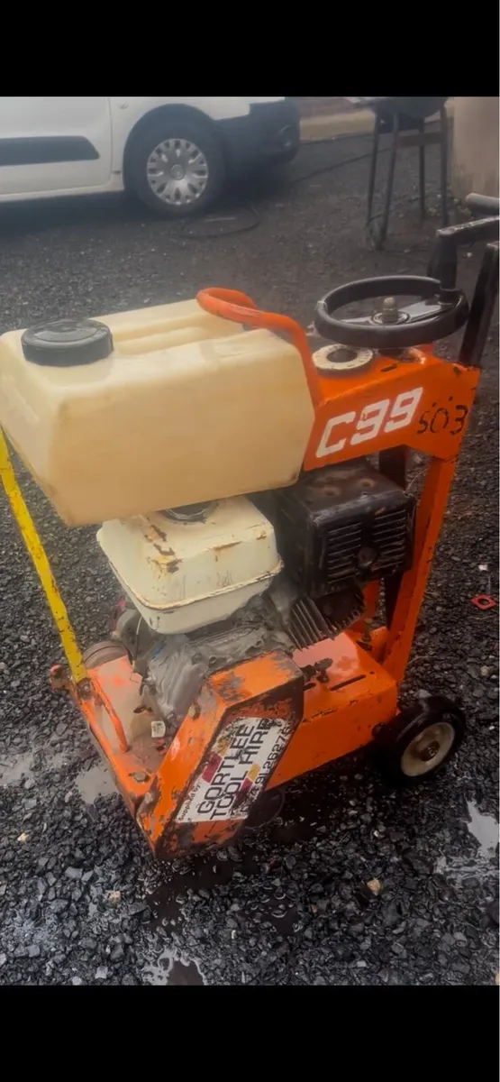 Clipper C99 Road saw Honda Engine - Image 2